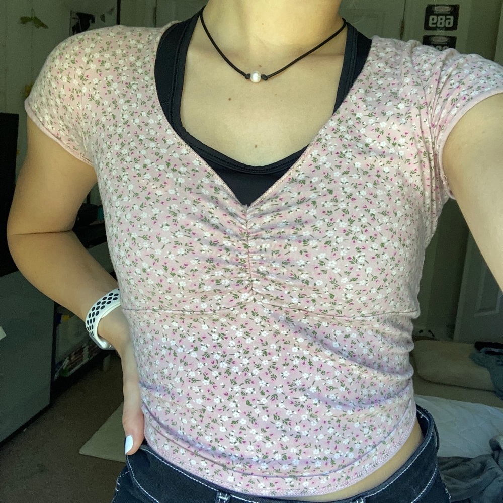 Brandy Melville crop top